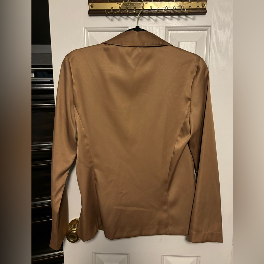 Satin Style Jacket - Picture 2 of 8